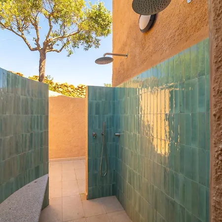 Cactus, Costa Corallina Nyaraló *