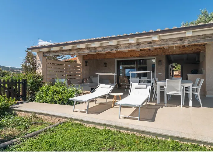 Semesterbostad Cactus, Costa Corallina *